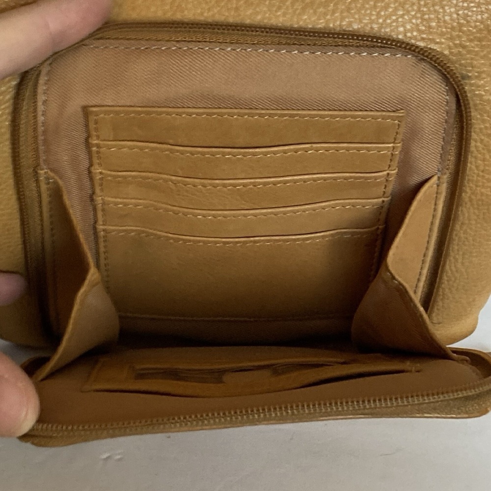 Fossil Whiskey Saddle Brown Leather Crossbody Shoulder Bag Zip Pockets Organizer - Picture 8 of 12